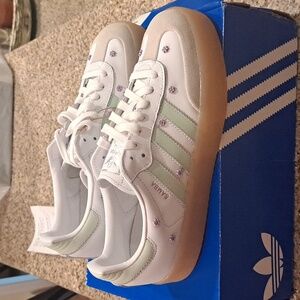 NEW Adidas Size 8.5, White Sneakers with Mint Green Stripes and Purple Flowers
